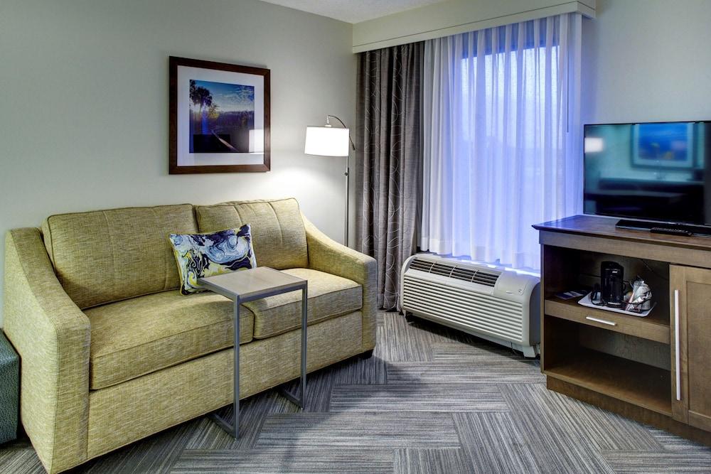 Hampton Inn & Suites At Lake Mary Colonial Townpark מראה חיצוני תמונה